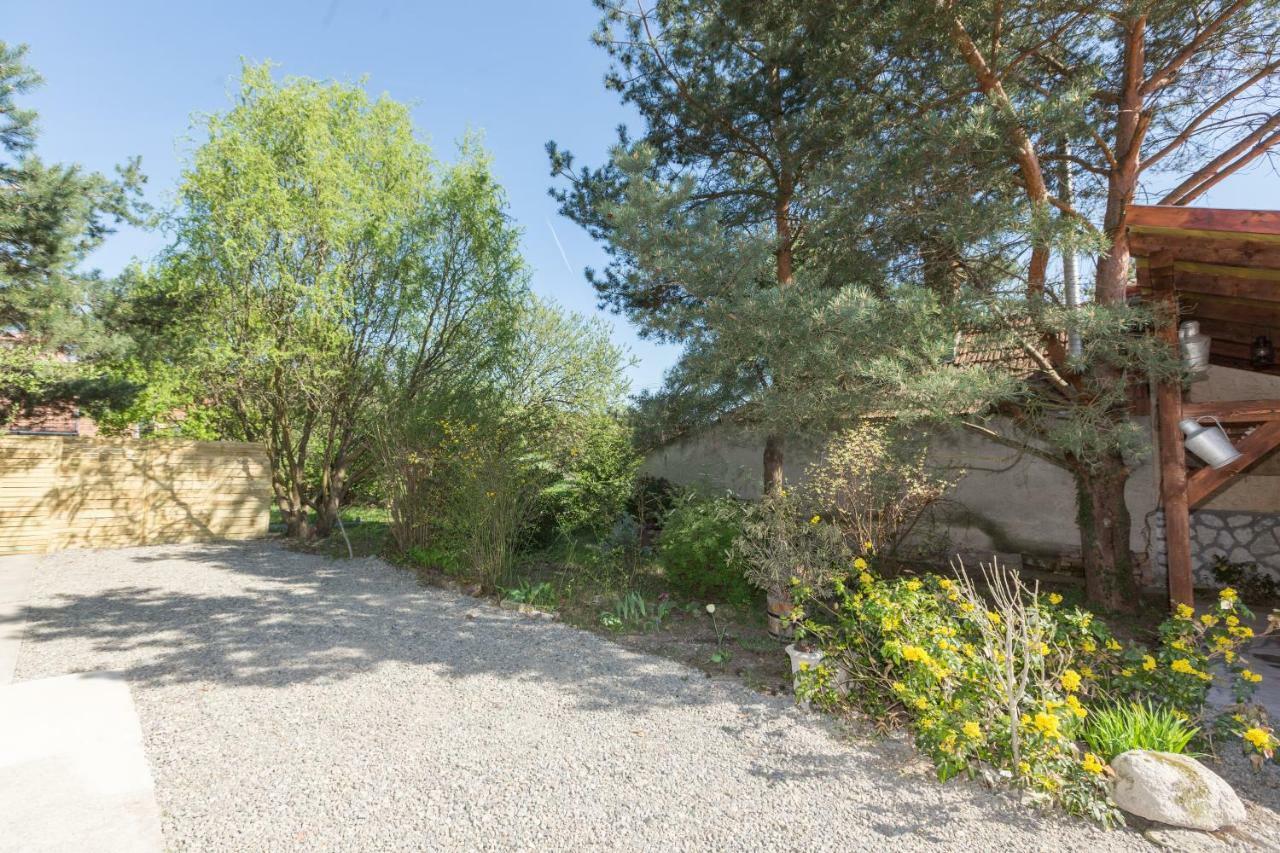 Gadoros Vendeghaz Hotel Egerszalok Bagian luar foto